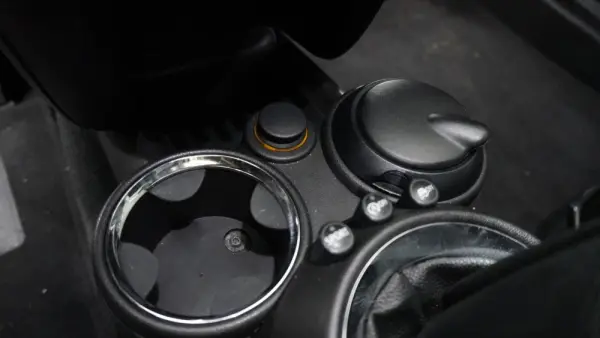 MINI 3 Portas Cooper S 23