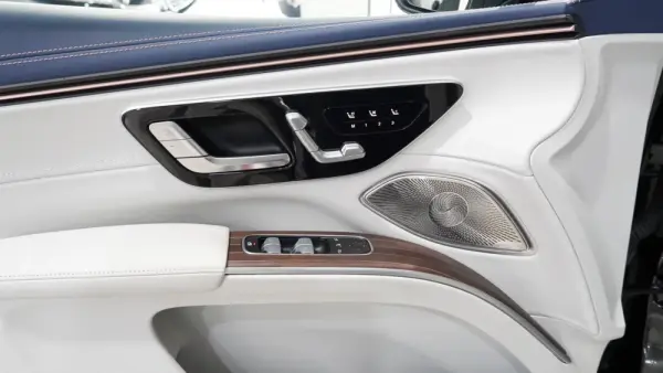 Mercedes-Benz EQS 580 11