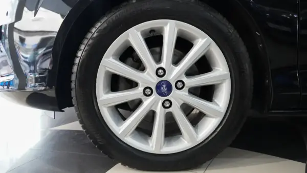 Ford B-Max 1.5 TDCi Titanium 11