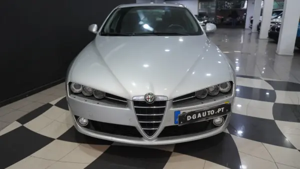 Alfa Romeo 159 2