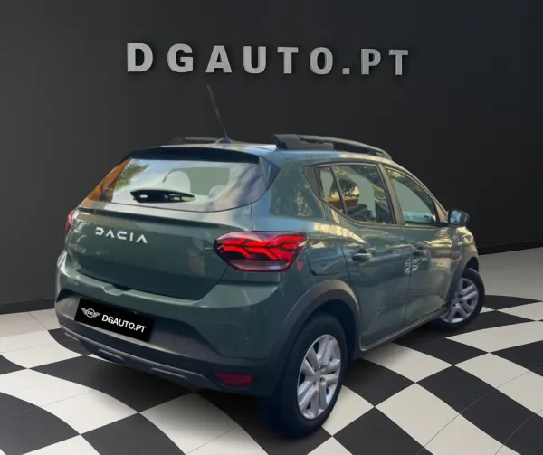 Dacia Sandero BI-FUEL STPWAY ESSENTIAL 8