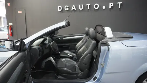 Opel Tigra TwinTop 13