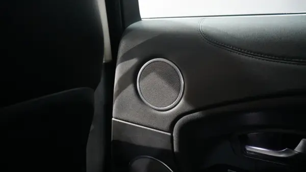 Land Rover Range Rover Evoque 2.0 eD4 SE Dynamic 27