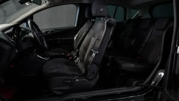 Ford B-Max 1.5 TDCi Titanium 42