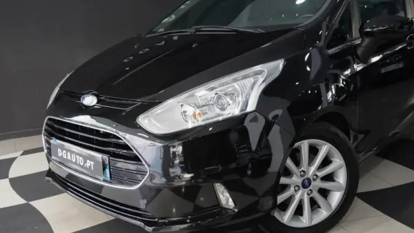 Ford B-Max 1.5 TDCi Titanium 4