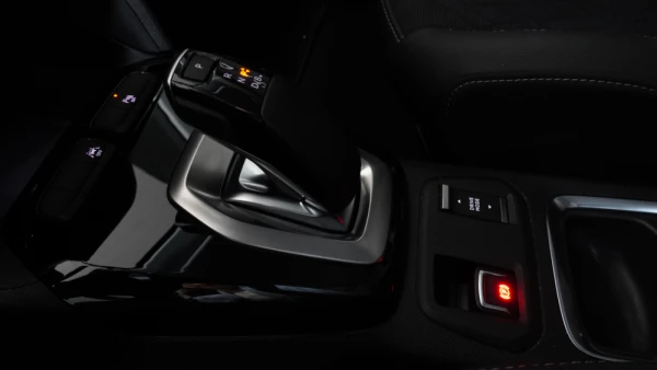 Opel Corsa-e 136CV Elegance 100% Elétrico 26