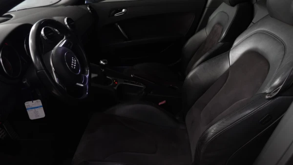 Audi TT Roadster 1.8 TFSI ROADSTER 19