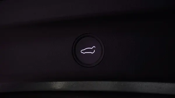 Tesla Model Y Tração Traseira 16