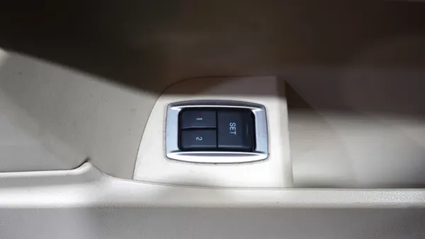 Jaguar XF 3.0 D V6 Luxury 21