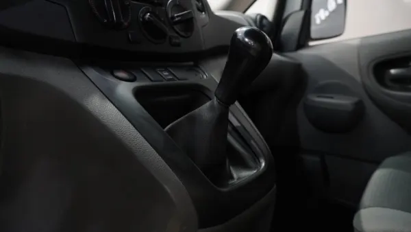 Nissan NV200 Evalia Comfort 25