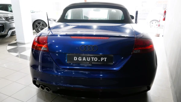 Audi TT Roadster 1.8 TFSI ROADSTER 32