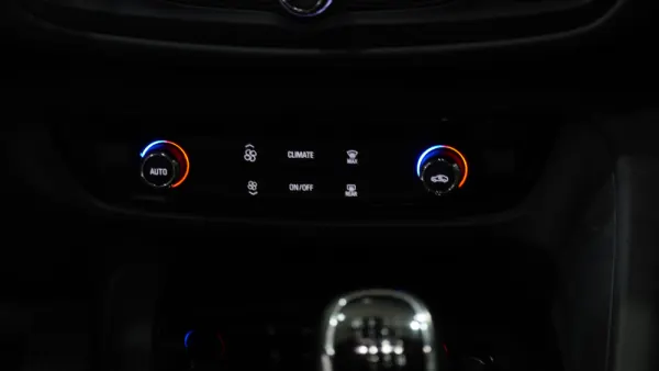 Opel Insignia Sports Tourer 23