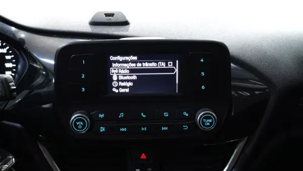 Ford Fiesta 1.1 Ti-VCT Business 22