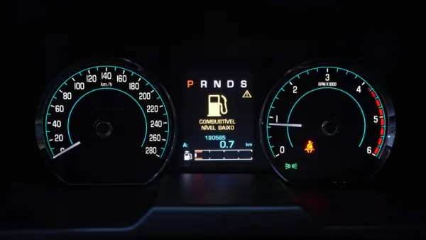 Jaguar XF 3.0 D V6 Luxury 28