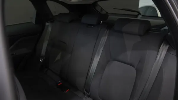 Jaguar F-Pace 2.0d Prestige - AWD 18