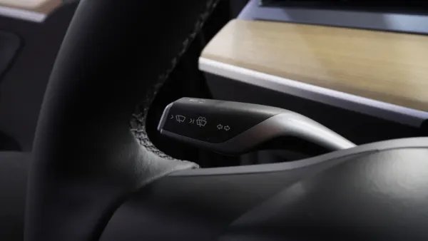 Tesla Model Y Tração Traseira 25