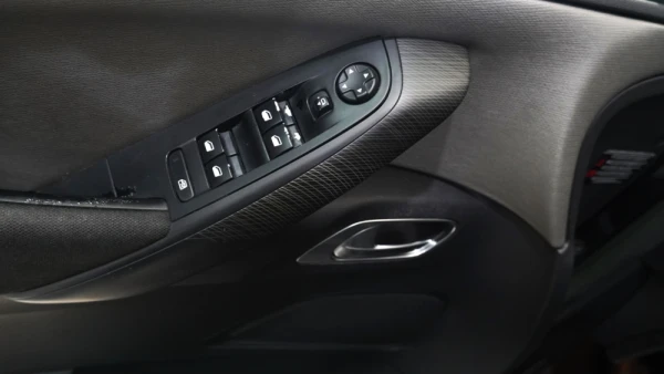 Citroën C4 Grand Picasso 1.6 e-HDi Collection 18