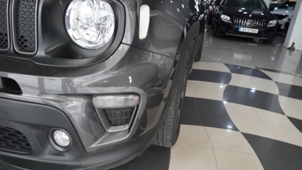 Jeep Renegade 1.0 T Limited 9