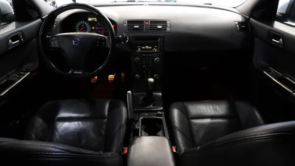 Volvo S40 1.6D R DESIGN 19