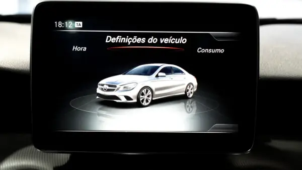 Mercedes-Benz CLA 220 23