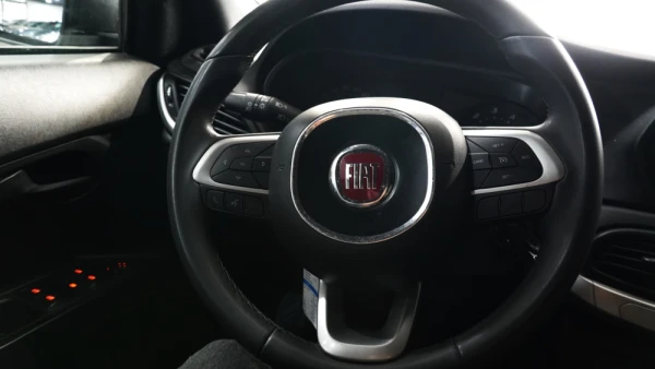 Fiat Tipo Station Wagon 1.3 M-Jet Street 15