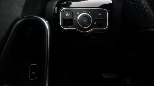 Mercedes-Benz A 200 21