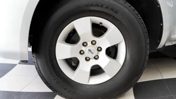 Nissan Navara Outro 6