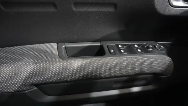 Citroën C3 Aircross 1.2 PureTech Shine 16