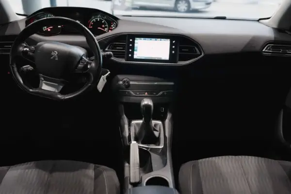 Peugeot 308 SW 17
