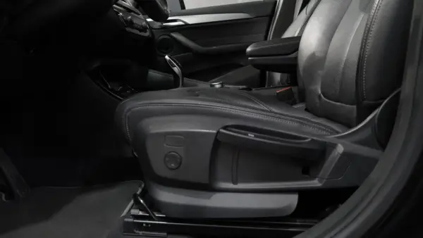 BMW X2 Auto 17