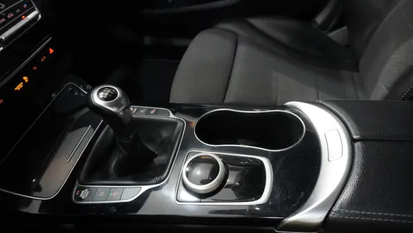 Mercedes-Benz C 200 36