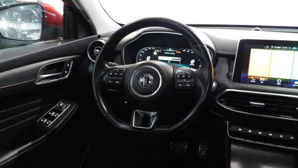 MG EHS 1.5 T-GDI Plug-in Hybrid Luxury 26