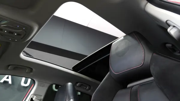 MG EHS 1.5 T-GDI Plug-in Hybrid Luxury 21