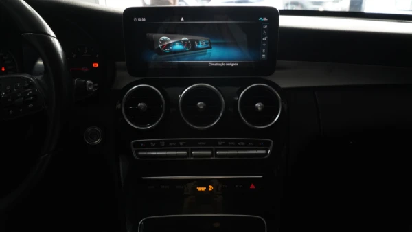 Mercedes-Benz C 180 D Avantgarde 19