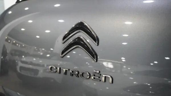 Citroën C3 Aircross 1.2 PureTech Shine 11