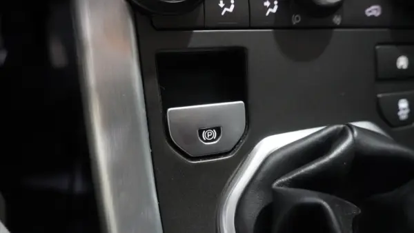 Land Rover Range Rover Evoque 2.0 eD4 SE Dynamic 23