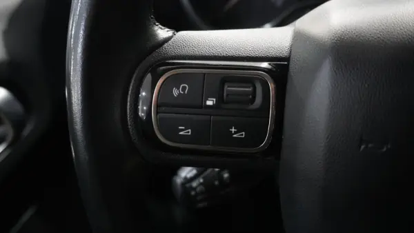 Citroën C3 Aircross 1.2 PureTech Shine 28