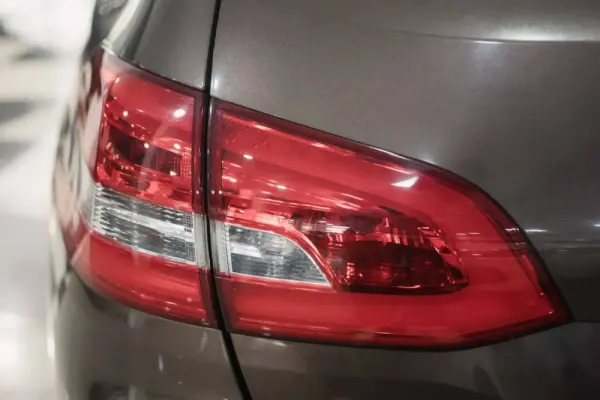 Peugeot 308 SW 19