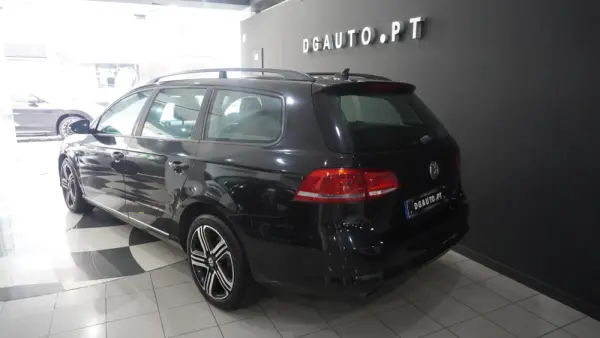 Volkswagen Passat 1.6 TDI Confortline 9