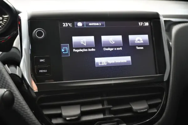 Peugeot 2008 23