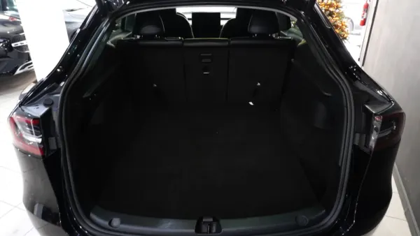 Tesla Model Y Tração Traseira 13