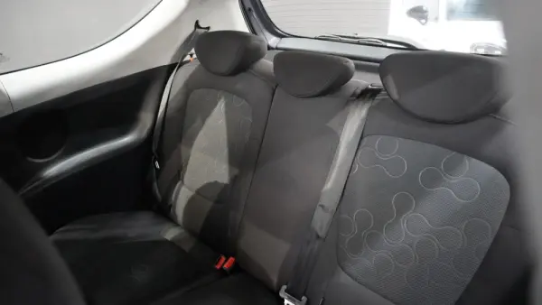 Hyundai i20 1.4 CRDI Comfort 11