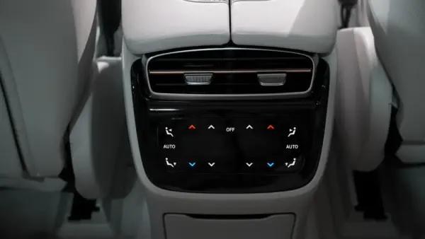 Mercedes-Benz EQS 580 35