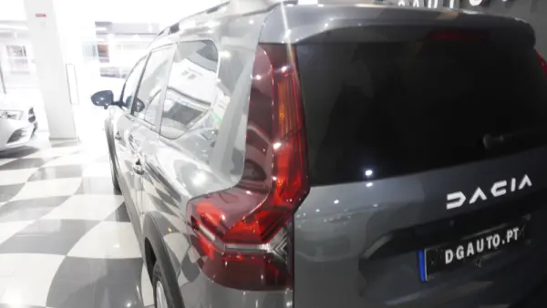 Dacia Jogger 1.0 TCe Expression 6