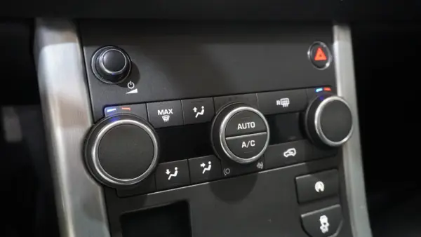 Land Rover Range Rover Evoque 2.0 eD4 SE Dynamic 22