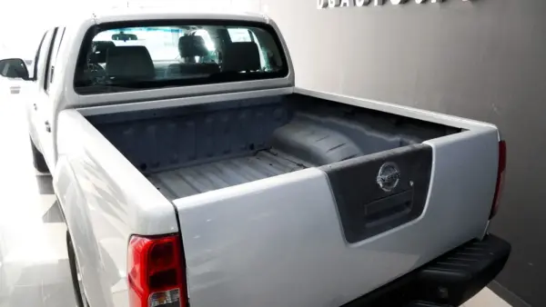 Nissan Navara Outro 19