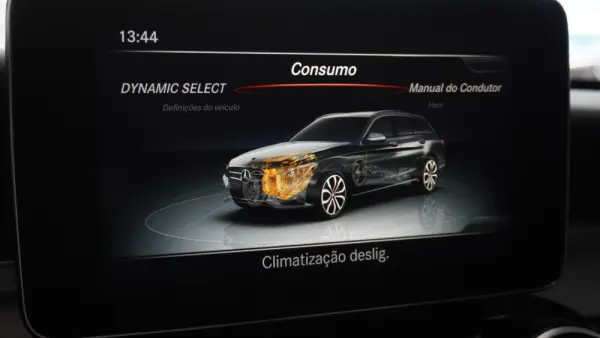 Mercedes-Benz C 180 (BlueTEC) d Station 7G-TRONIC Avantgarde 31