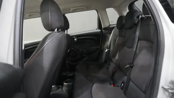 MINI 3 Portas Cooper D 12