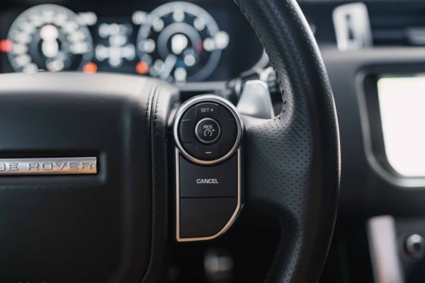 Land Rover Range Rover 4.4 SDV8 Autobiography 15