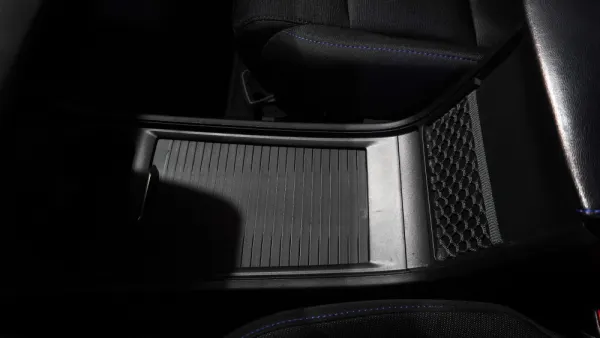 MG MG4 51 kWh Standard 23